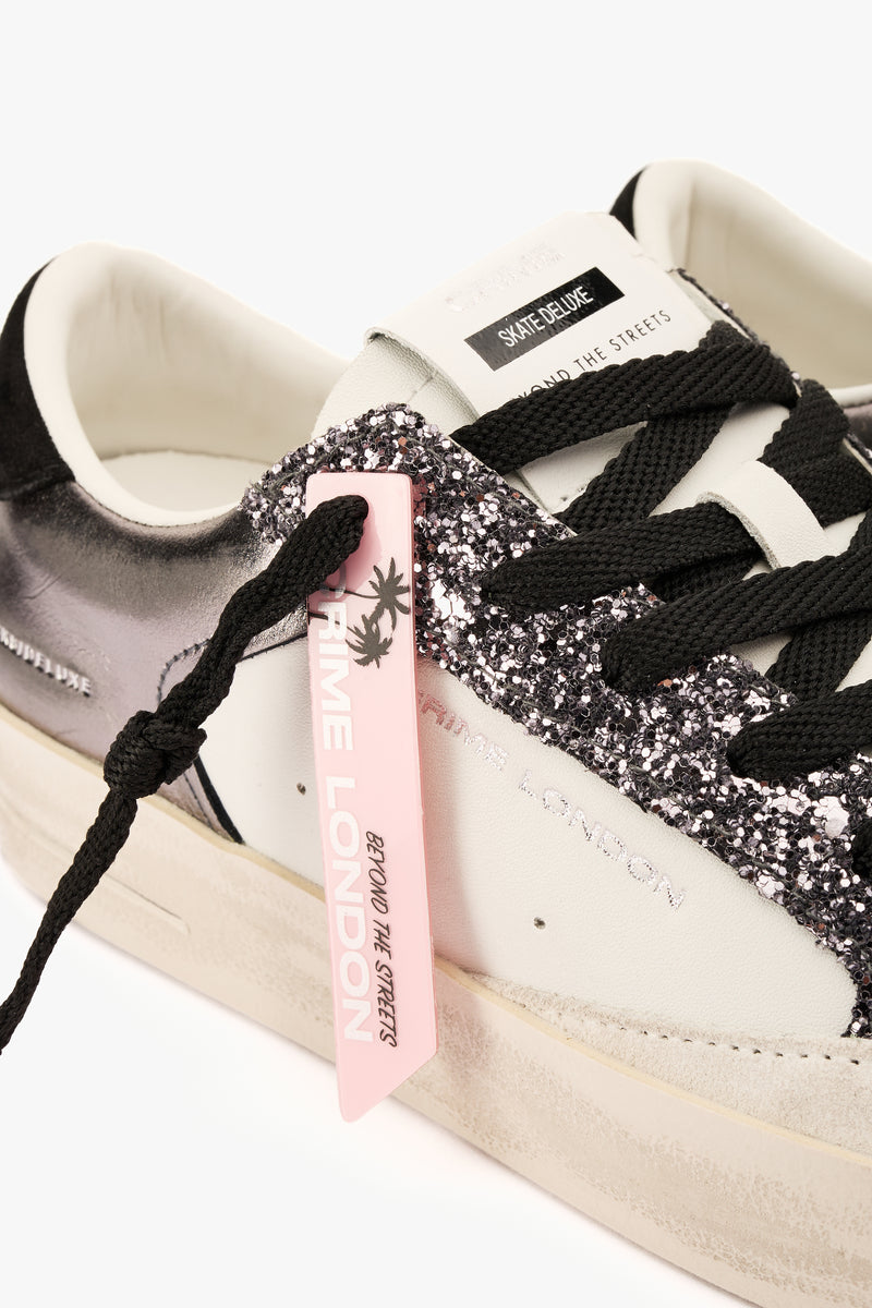 Sneaker Sk8 Deluxe to the moon