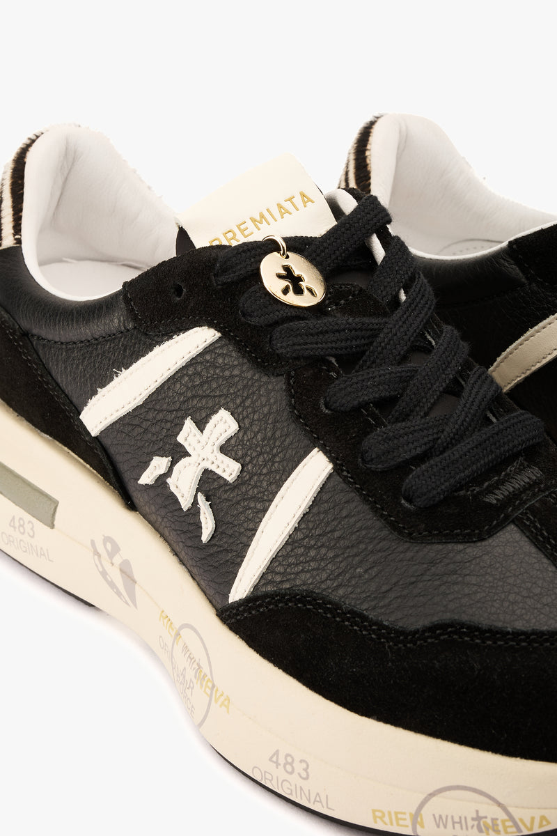 Sneaker Cassie 7681