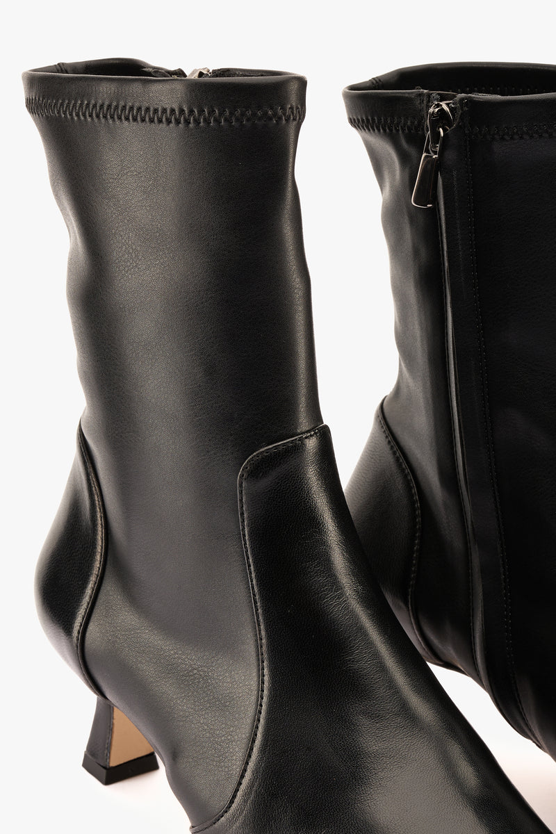 Tronchetto stretch nero
