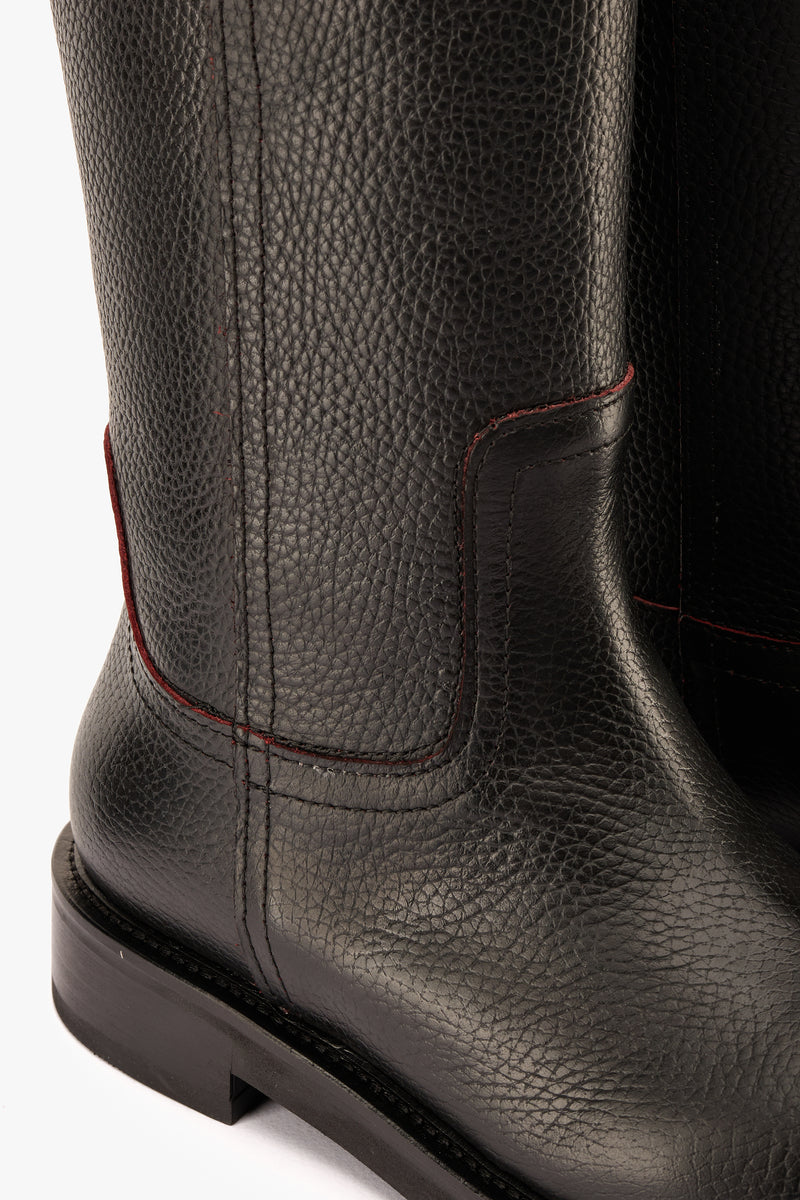 Stivale martellato nero