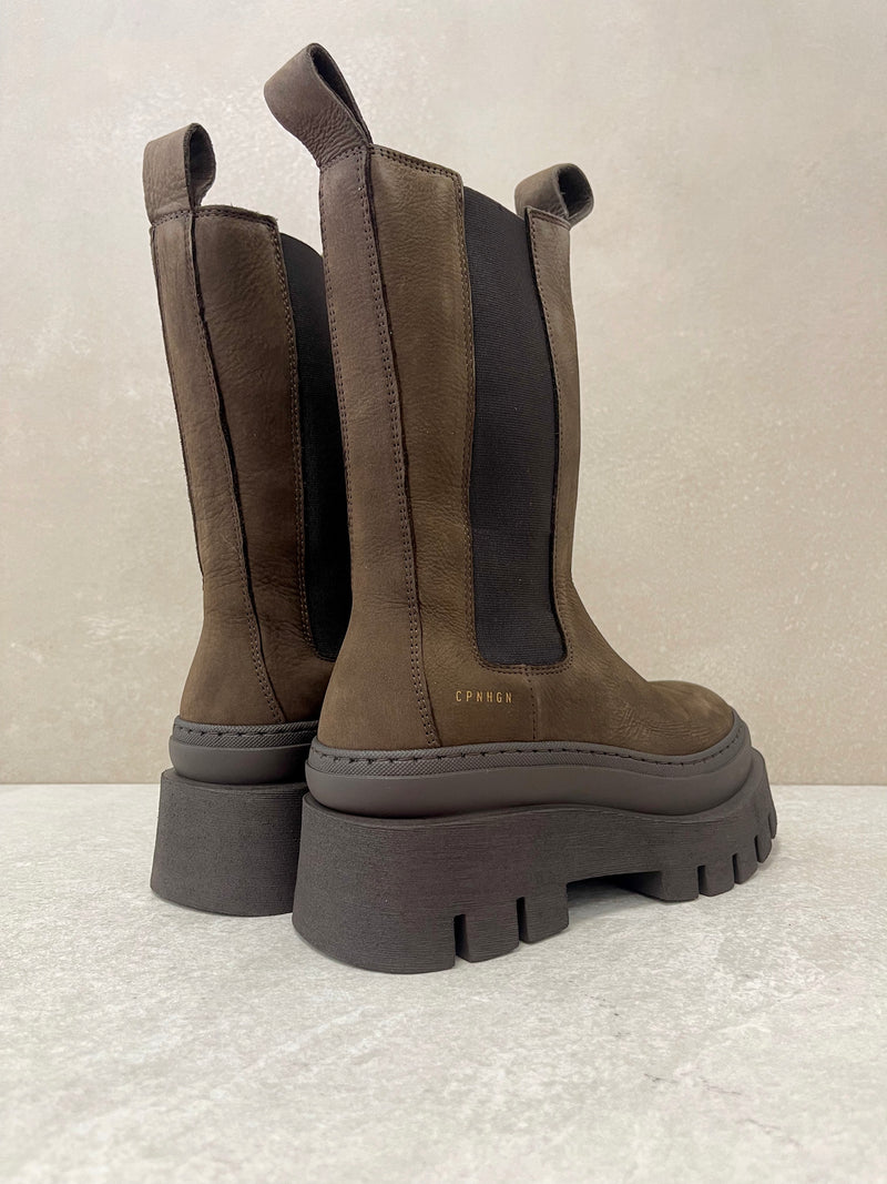 Combat nabuk choco