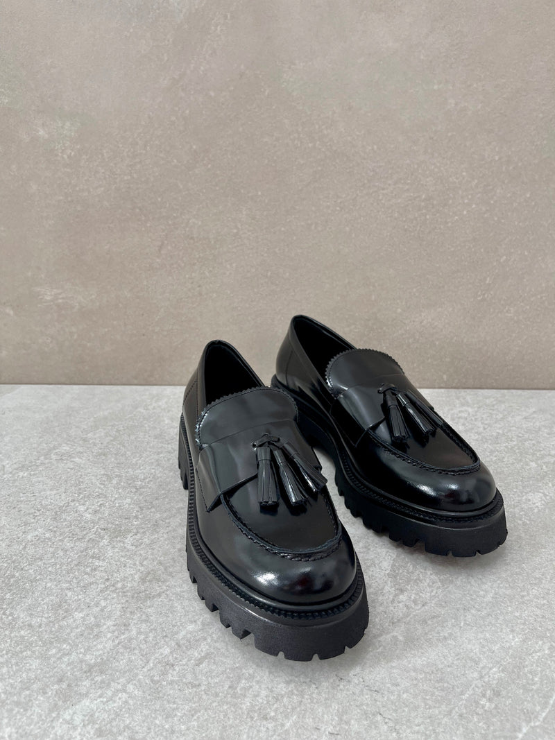 Mocassino con nappine