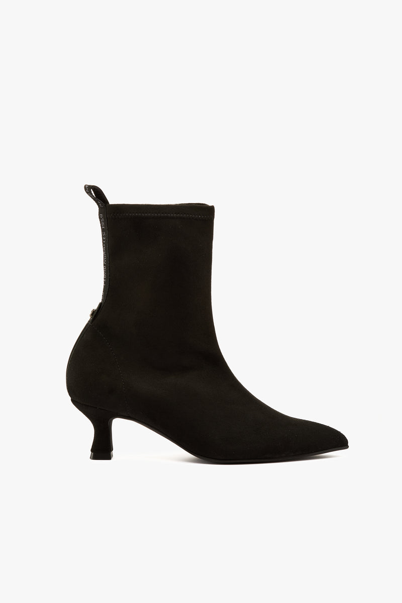 Tronchetto in camoscio nero elasticizzato