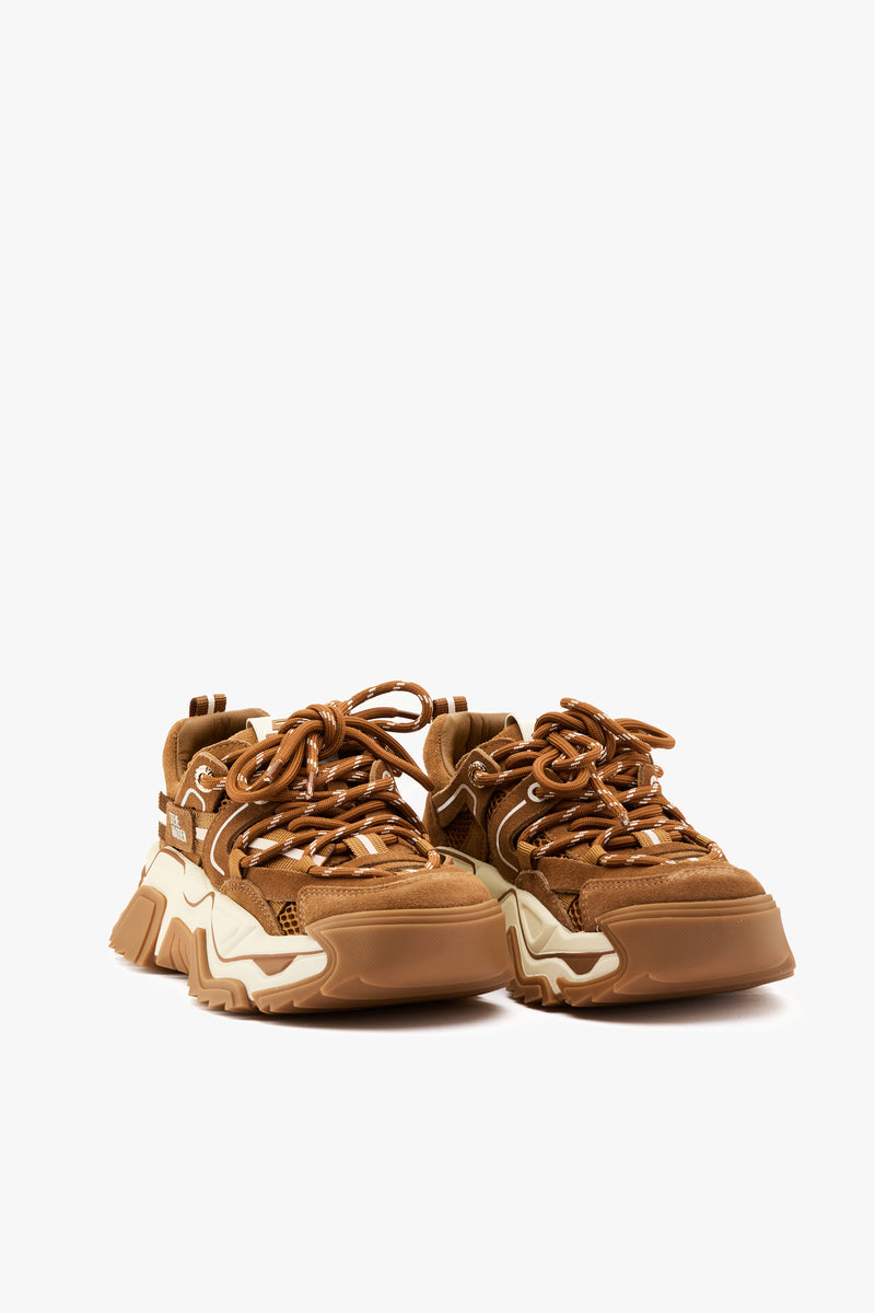 Sneaker Kingdom chestnut