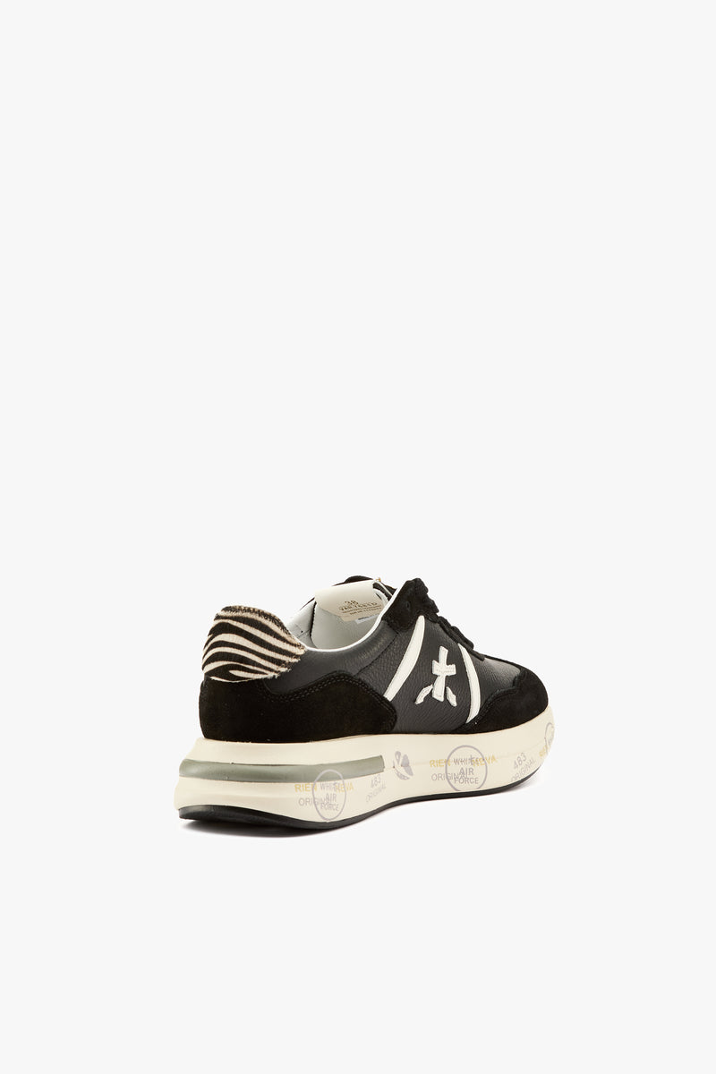 Sneaker Cassie 7681
