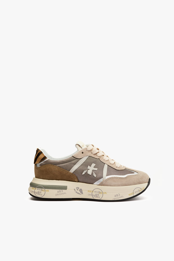 Sneaker Cassie 7675