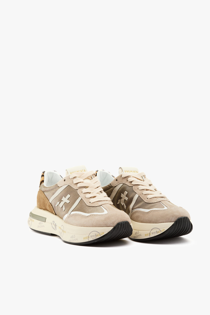 Sneaker Cassie 7675