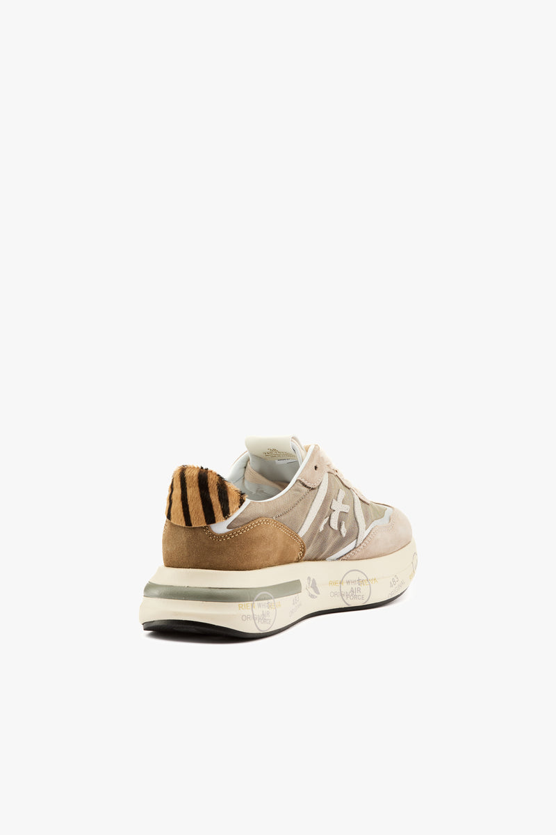 Sneaker Cassie 7675