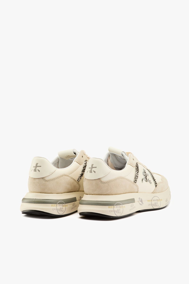 Sneaker Cassie 7682
