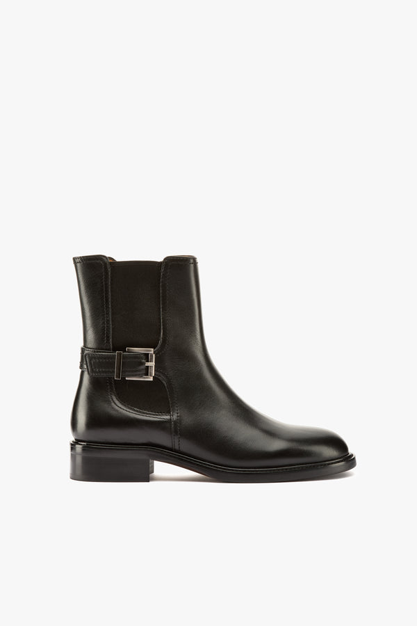 Stivaletto fibbia nero