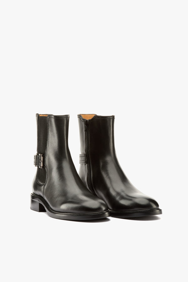 Stivaletto fibbia nero