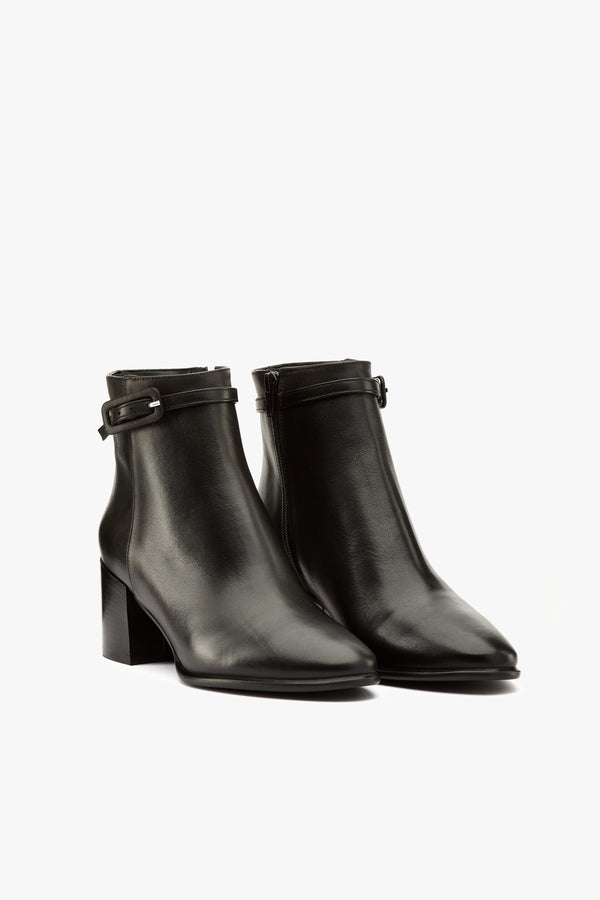 Tronchetto nero maxi fibbia