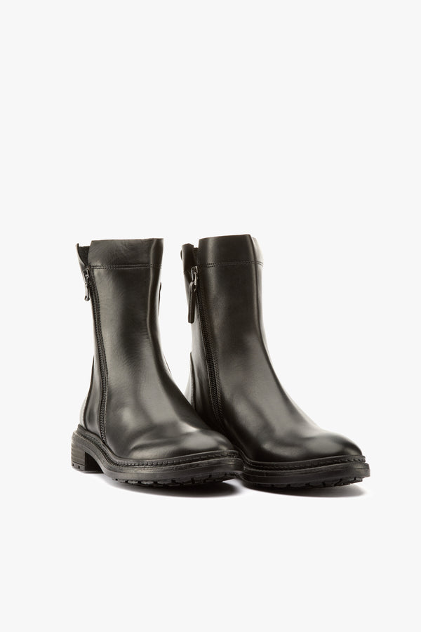 Stivaletto nero con zip