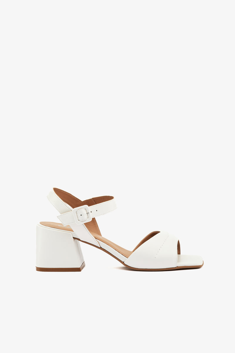 Sandalo pelle cream
